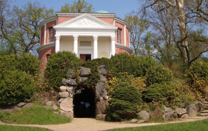 W�rlitzer Park, Pantheon